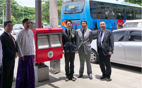 Infrastructure improvement and advertising business in Myanmar ~Trash bin with advertisement to make the city clean ~